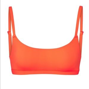 NWT SKIMS Fits Everybody Scoop Neck Bra in Neon Orange 🧡 Size S
